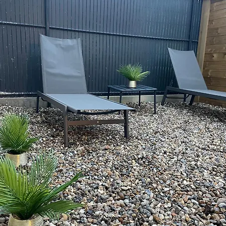 Holiday home Les Hirondelles B *